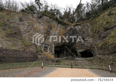 Hyogo Toyooka Genbudo Hyogo Toyooka Genbudo 76256634