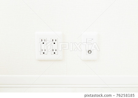 Embedded outlet 76258185