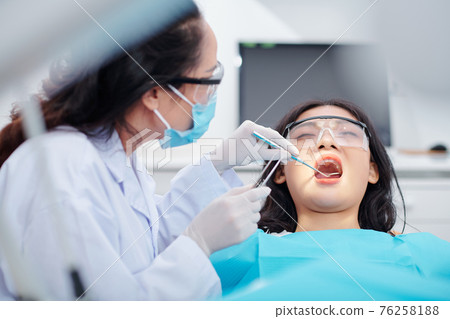 Annual dental check-up 76258188