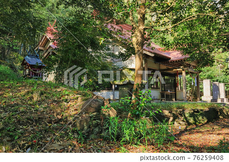 Inatomi Shrine (Satsuma Town, Satsuma District, Kagoshima Prefecture) Inatomi Shrine (Satsuma Town, Satsuma District, Kagoshima Prefecture) 76259408
