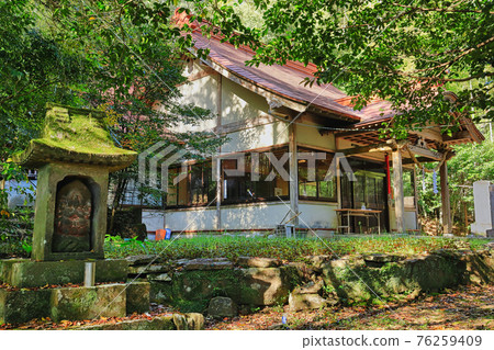 稻富神社（鹿兒島縣薩摩區薩摩町） 76259409