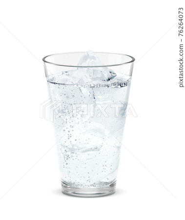 Glass carbonated water soda drink ice illustration real Glass carbonated water soda drink ice illustration real 76264073