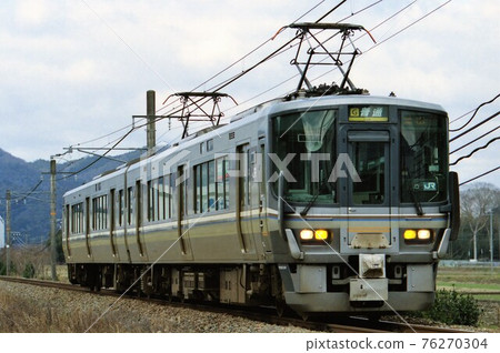 JR West 223 series JR West 223 series 76270304
