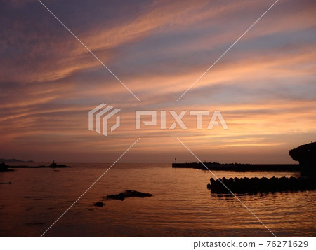 A soothing dusk on the Shakotan Peninsula A soothing dusk on the Shakotan Peninsula 76271629