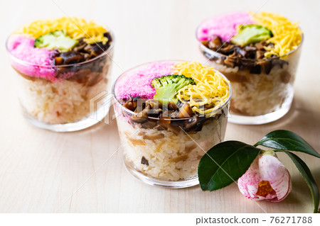 杯Chirashi壽司 76271788