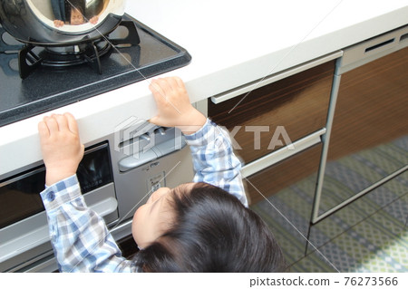 危險的！兒童惡作劇煤氣灶 76273566
