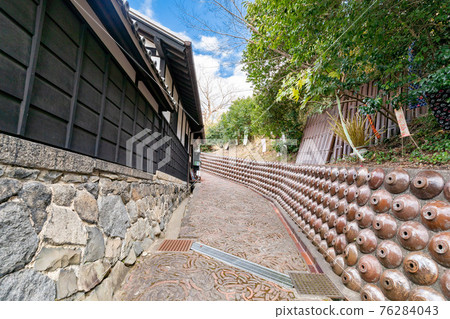 Tokoname Pottery Promenade Dendenzaka Tokoname Pottery Promenade Dendenzaka 76284043