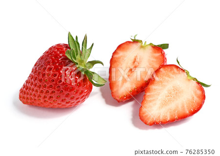 Strawberries 76285350