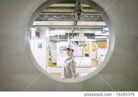 Business engineer female Business engineer female 76285376