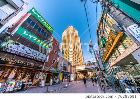Kawasaki cityscape of Japan overlooking the tower apartment of Kawasaki and Musashi Kosugi 76285681