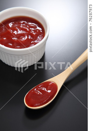 Ketchup image Ketchup image 76287973