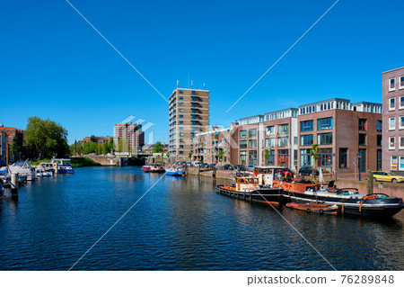 View of the harbour of Delfshaven. Rotterdam, Netherlands 76289848