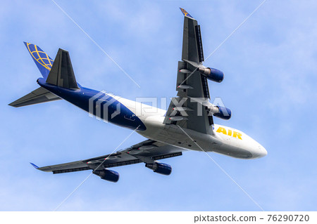 從成田機場起飛的飛機 76290720