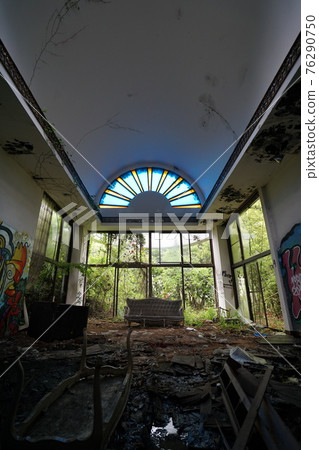 香川縣遺址賴子山清風院被遺棄的宗教設施宗教設施被遺棄的教堂 76290750