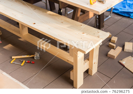 在木甲板上DIY 76296275