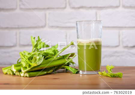 Healthy drink, vegetable juice, studio shot Healthy drink, vegetable juice, studio shot 76302019
