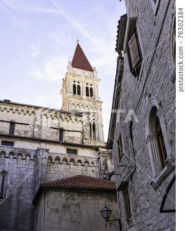 The Cathedral of St. Lawrence in historic city of Trogir, Dalmatia, Croatia 76302384