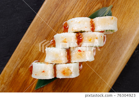 Tasty Japanese vegetable sushi rolls, vegan food 76304923