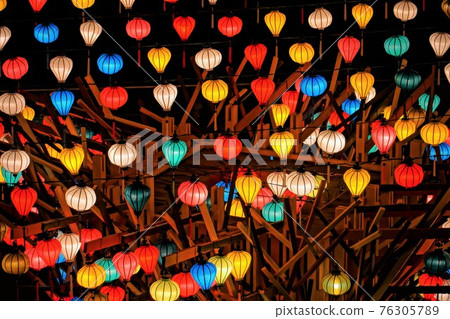 Lantern Night / Lantern Festival 76305789