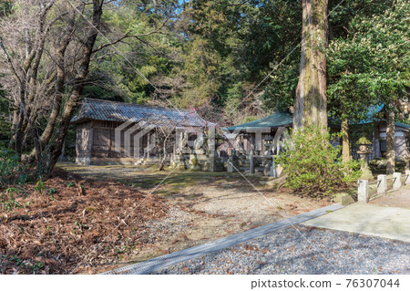 Haunting Shrine, Matsue City, Shimane Prefecture 76307044