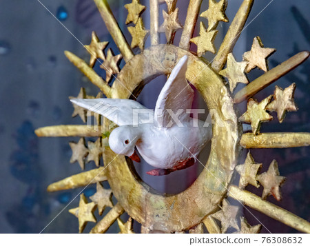 Objects commemorating the Adoration of the Magi Objects commemorating the Adoration of the Magi 76308632