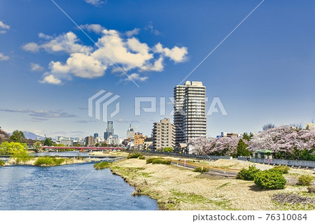 廣瀨川和仙台市的景觀 廣瀨川和仙台市的景觀 76310084