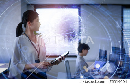 Business innovation with DX 76314004