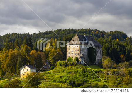Moosburg castle in Carinthia, Austria Moosburg castle in Carinthia, Austria 76319158