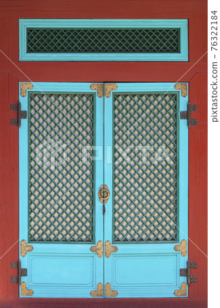 豐富多彩的寺廟參觀 豐富多彩的寺廟參觀 76322184