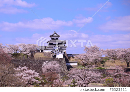 Shirakawa City Komine Castle Ruins Mie Tower (Shiroyama Park) 76323311