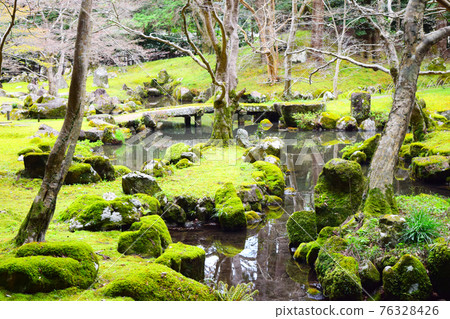 Taki Kitahata Castle [Continued Top 100 Japanese Castles] 76328426