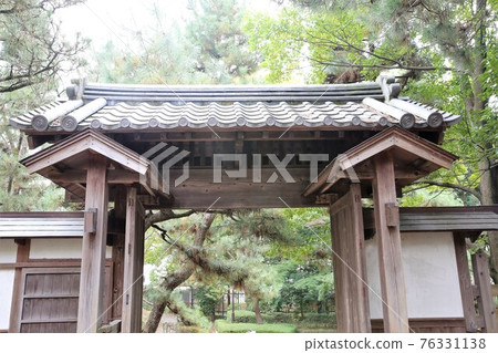 Shinobushiro Shinobushiro 76331138