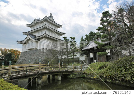 Shinobushiro Shinobushiro 76331143