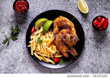 Half roasted chicken Piri Piri with french fries 76333100