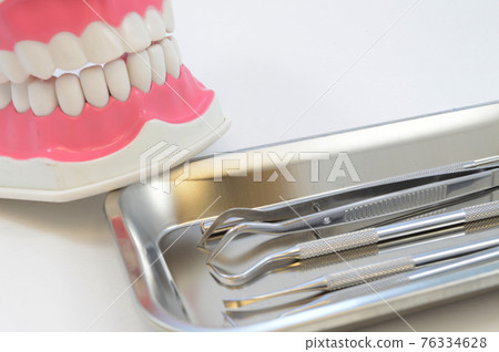 Dental Cleaning Tools Dental Cleaning Tools 76334628
