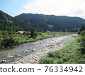 Scenery of the Itadori River flowing through Itatori, Seki City, Gifu Prefecture and the mountains surrounding it 76334942