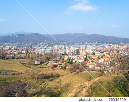 gardens and residential quarters of Bergamo city 76336859