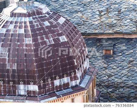 view of dome of Cappella Colleoni in Bergamo 76336884