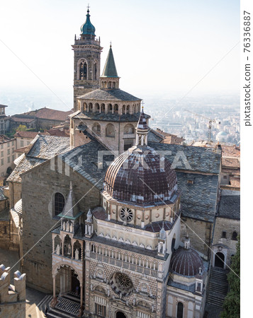 aerial view Piazza Duomo and Basilica in Bergamo 76336887