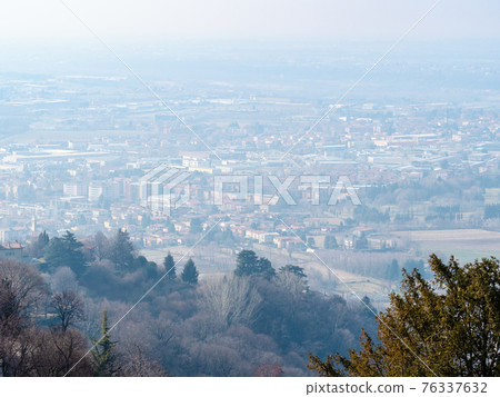 above view of suburbs of Bergamo city above view of suburbs of Bergamo city 76337632