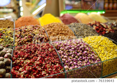 Showcase for sales of tea, herbs and spice on the Grand Bazaar, Istanbul. Traditional turkish kitchen. 76339643