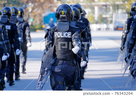 防暴警察行軍訓練現場 76343204
