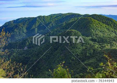 View from Kodake in the Shirakami Mountains in spring 76344943