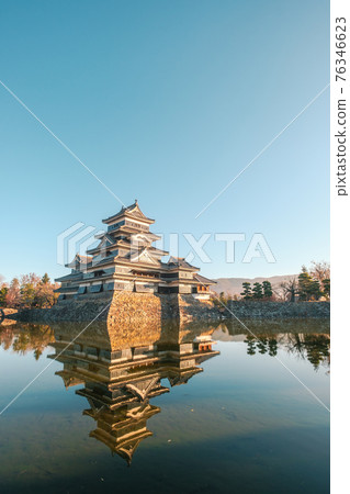 Matsumoto Castle at dawn Matsumoto Castle at dawn 76346623