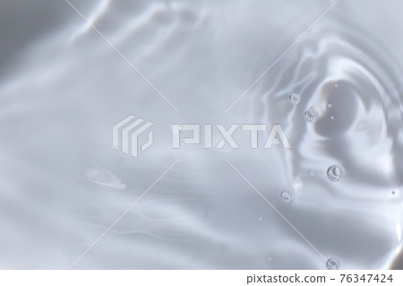 Water bubbles, water surface, underwater, water material. Images of health, medical care, environment, lifestyle, and beverages. Water bubbles, water surface, underwater, water material. Images of health, medical care, environment, lifestyle, and beverages. 76347424