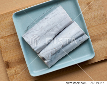 Fresh seafood, mackerel, cooking ingredients Fresh seafood, mackerel, cooking ingredients 76349444