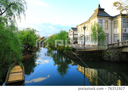 Kurashiki Bikan Historical Quarter, traditional townscape 76352927