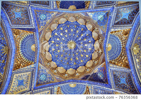 SAMARKAND, UZBEKISTAN - MAY 04, 2014: Ceiling of Aksaray mausoleum SAMARKAND, UZBEKISTAN - MAY 04, 2014: Ceiling of Aksaray mausoleum 76356368