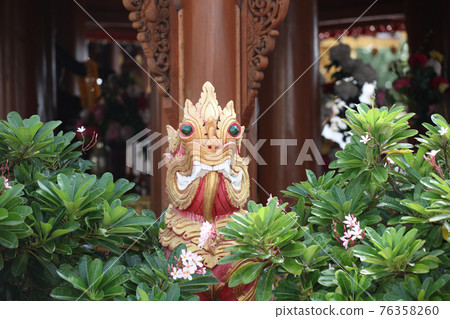Sculpture, architecture and symbols of Buddhism, Thailand 76358260