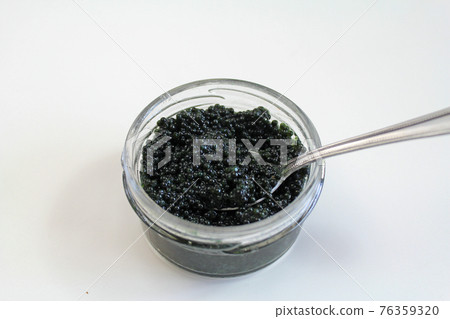 魚子醬開胃小菜 76359320